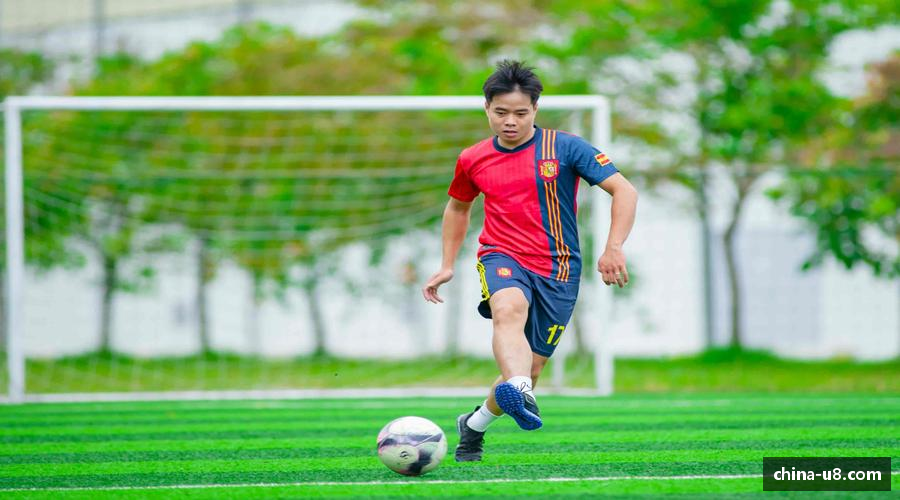 u8国际APP速度与激情，梦想加速！